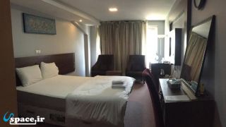 نمای داخلی اتاق دو تخته هتل ریم رام - عسلویه